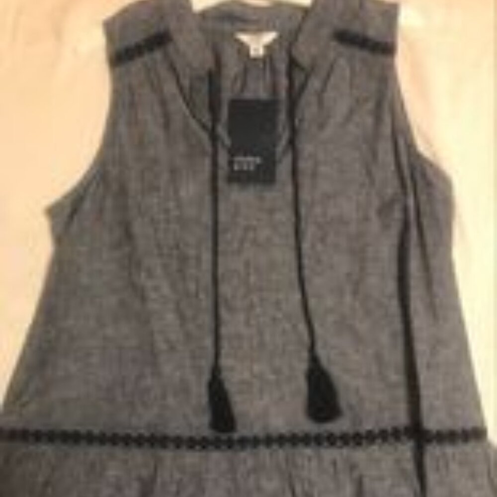 Crown and Ivy sleeveless shirt